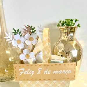 Cestinha de flores